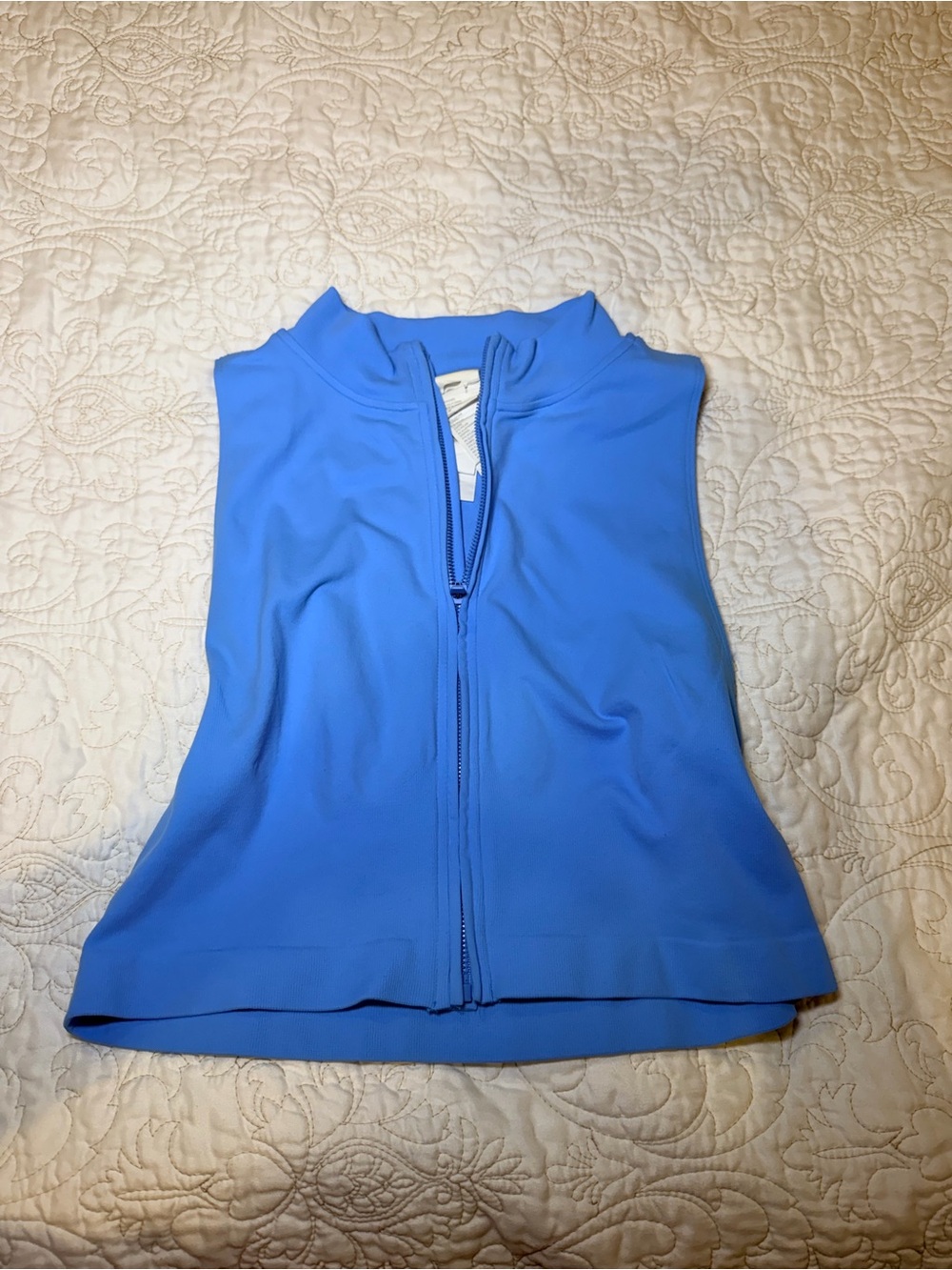 Khloe x fabletics top - Picture 1 of 2